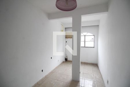 Quarto  de apartamento para alugar com 2 quartos, 69m² em Olinda, Nilópolis