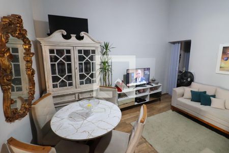 Sala 1 de casa à venda com 6 quartos, 293m² em Padroeira, Osasco