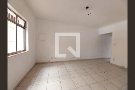 Casa à venda com 3 quartos, 124m² em Parque Imperial, São Paulo