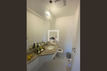 Apartamento à venda com 3 quartos, 124m² em Vila Gumercindo, São Paulo
