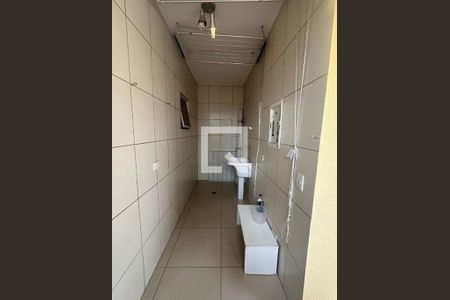 Casa à venda com 4 quartos, 214m² em Mirandópolis, São Paulo