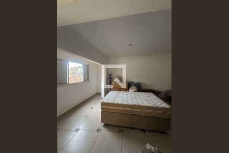 Casa à venda com 4 quartos, 214m² em Mirandópolis, São Paulo