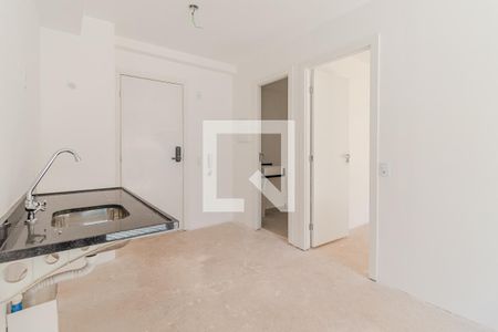 Sala/Cozinha de apartamento à venda com 1 quarto, 28m² em Pinheiros, São Paulo