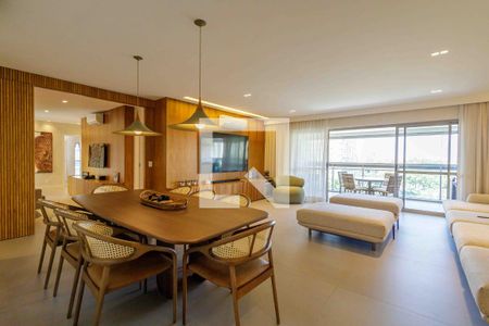 Sala de apartamento à venda com 4 quartos, 233m² em Barra da Tijuca, Rio de Janeiro