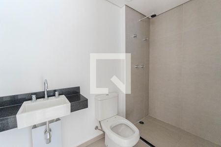 Banheiro de kitnet/studio para alugar com 1 quarto, 53m² em Bela Vista, São Paulo