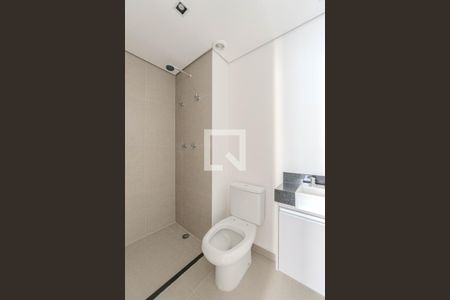 Banheiro da Suíte 1 de apartamento para alugar com 2 quartos, 44m² em Bela Vista, São Paulo