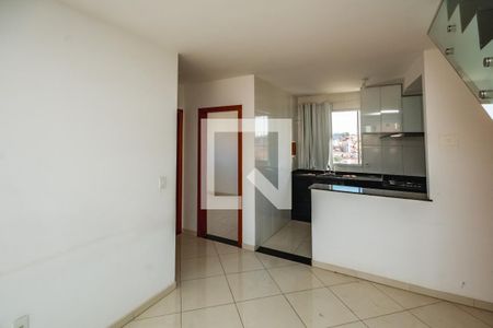 Sala de apartamento à venda com 3 quartos, 8469m² em Floramar, Belo Horizonte