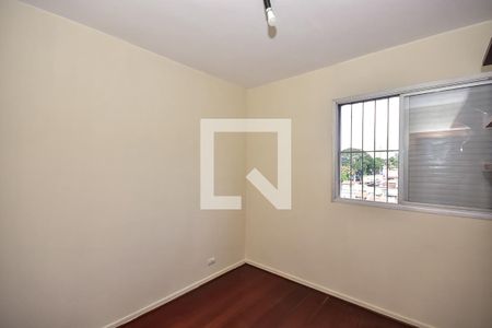 Quarto 1 de apartamento à venda com 2 quartos, 60m² em Chácara Agrindus, Taboão da Serra