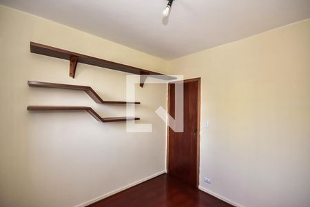 Quarto 1 de apartamento à venda com 2 quartos, 60m² em Chácara Agrindus, Taboão da Serra