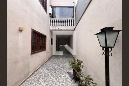 Área externa de casa à venda com 3 quartos, 250m² em Jardim Santa Beatriz, Guarulhos