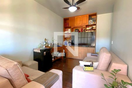 Sala de Estar de apartamento à venda com 5 quartos, 347m² em Santa Efigênia, Belo Horizonte