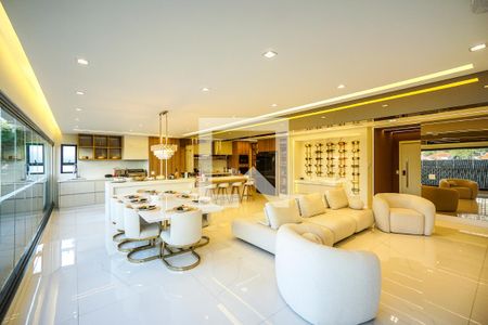 Sala e varanda de apartamento à venda com 2 quartos, 190m² em Tatuapé, São Paulo