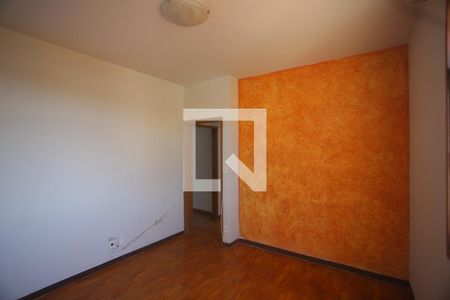 Sala de apartamento para alugar com 3 quartos, 110m² em Carlos Prates, Belo Horizonte