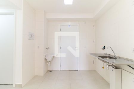 Sala/Cozinha de apartamento para alugar com 2 quartos, 33m² em Itaquera, São Paulo