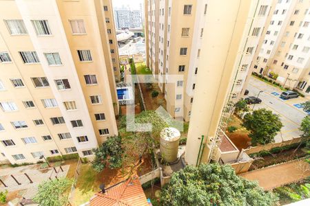 Vista da Sala/Cozinha de apartamento para alugar com 2 quartos, 33m² em Itaquera, São Paulo