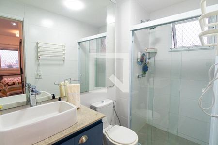 Banheiro da Suíte de apartamento à venda com 2 quartos, 68m² em Jardim Prudência, São Paulo