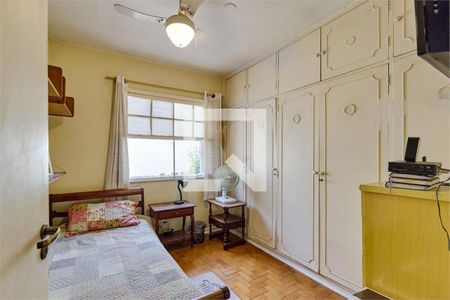 Casa de Condomínio à venda com 4 quartos, 177m² em Vila Elvira, São Paulo