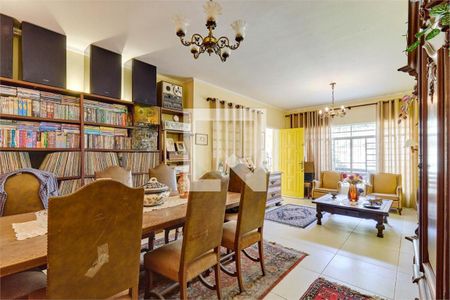 Casa de Condomínio à venda com 4 quartos, 177m² em Vila Elvira, São Paulo