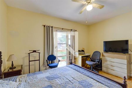 Casa de Condomínio à venda com 4 quartos, 177m² em Vila Elvira, São Paulo