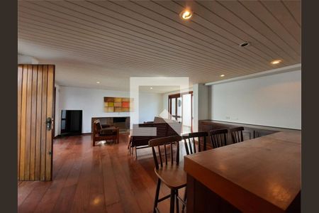 Casa à venda com 3 quartos, 277m² em Chácara Monte Alegre, São Paulo