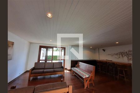 Casa à venda com 3 quartos, 277m² em Chácara Monte Alegre, São Paulo