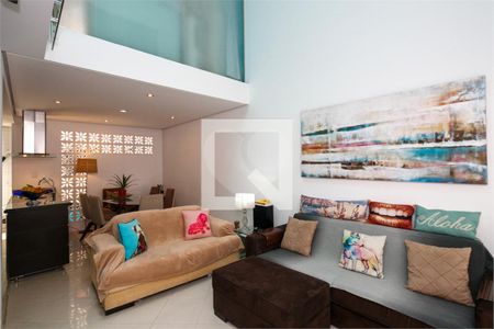 Casa à venda com 2 quartos, 166m² em Vila Campo Grande, São Paulo