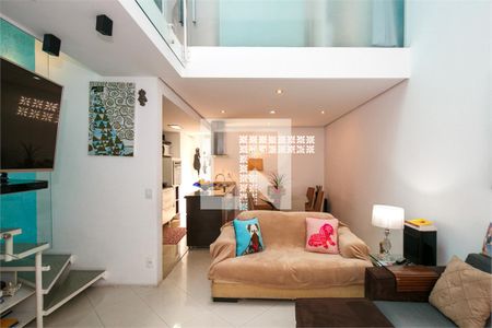 Casa à venda com 2 quartos, 166m² em Vila Campo Grande, São Paulo
