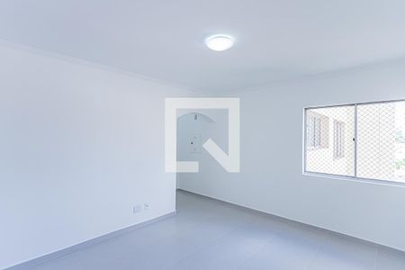 Sala de apartamento para alugar com 2 quartos, 53m² em Parque Maria Domitila, São Paulo