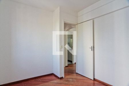 Quarto 2 de apartamento à venda com 2 quartos, 53m² em Parque Maria Domitila, São Paulo