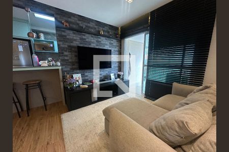 Sala de apartamento à venda com 2 quartos, 78m² em Empresarial 18 do Forte, Barueri