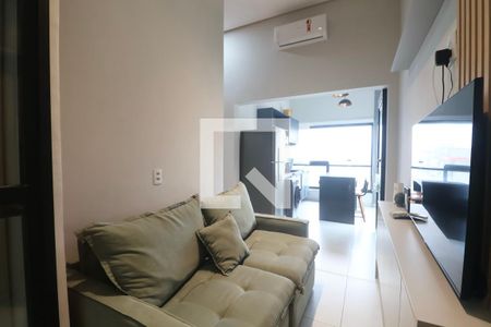 Sala de apartamento para alugar com 2 quartos, 50m² em Parque Enseada, Guarujá