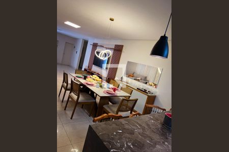 Sala de casa à venda com 4 quartos, 800m² em Novo Progresso, Belo Horizonte