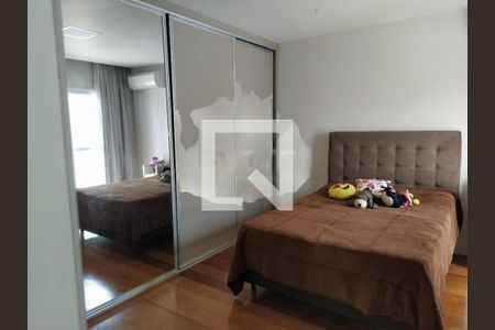 Casa à venda com 4 quartos, 358m² em Swiss Park, Campinas