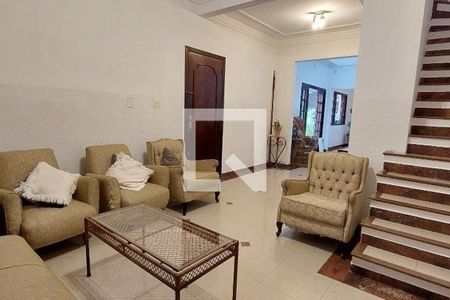 Casa à venda com 4 quartos, 243m² em Nova Petrópolis, São Bernardo do Campo