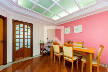 Casa à venda com 3 quartos, 314m² em Jardim Guairaca, São Paulo