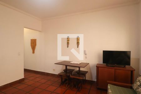 Sala de apartamento para alugar com 2 quartos, 97m² em Jardim Tres Marias, Guarujá