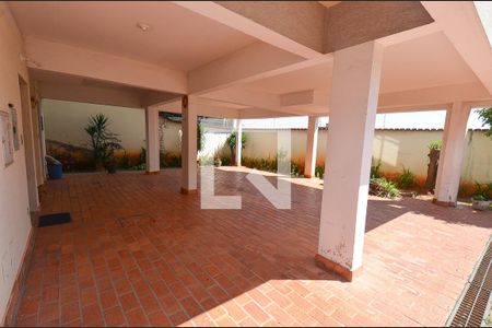 Garagem de apartamento à venda com 2 quartos, 68m² em Fernão Dias, Belo Horizonte