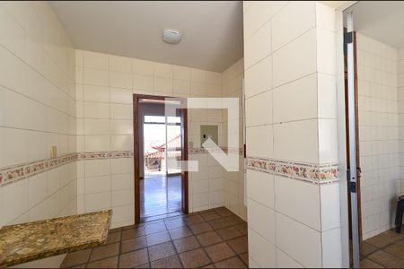 Cozinha de apartamento à venda com 2 quartos, 68m² em Fernão Dias, Belo Horizonte