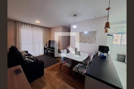 Sala de apartamento à venda com 3 quartos, 70m² em Bussocaba, Osasco
