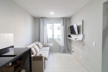 Sala/Cozinha de apartamento para alugar com 2 quartos, 32m² em Jardim Celeste, São Paulo