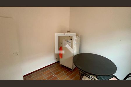 Edícula de casa para alugar com 4 quartos, 306m² em Paraíso, São Paulo