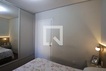 Quarto 2 de casa à venda com 2 quartos, 62m² em Guajuviras, Canoas