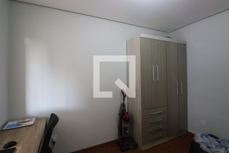 Quarto 1 de casa à venda com 2 quartos, 62m² em Guajuviras, Canoas