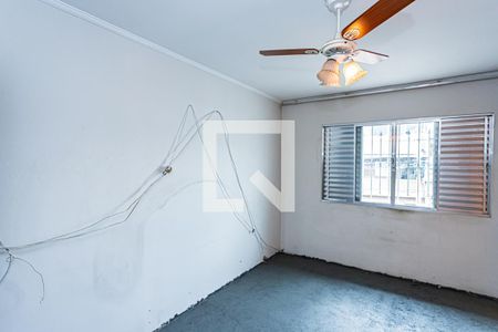 Quarto 1 de casa à venda com 2 quartos, 300m² em Vila Miriam, São Paulo