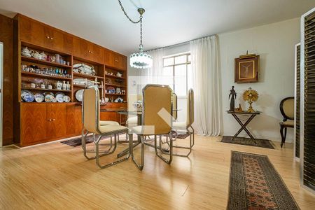 Sala de apartamento à venda com 3 quartos, 229m² em Cerqueira César, São Paulo