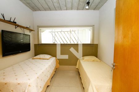 Quarto 1 - Suíte de casa para alugar com 4 quartos, 400m² em Alto dos Pinheiros , Belo Horizonte