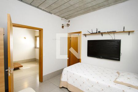 Quarto 1 - Suíte de casa para alugar com 4 quartos, 400m² em Alto dos Pinheiros , Belo Horizonte