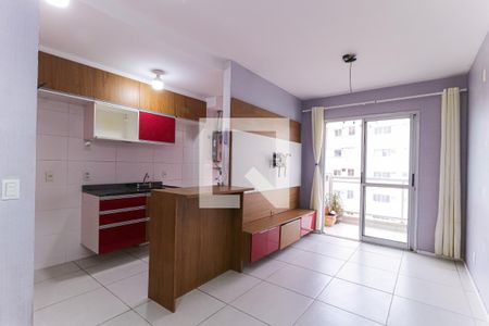 Sala de apartamento à venda com 2 quartos, 55m² em Todos Os Santos, Rio de Janeiro