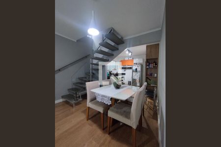 Sala de casa à venda com 2 quartos, 142m² em Vila Vera, São Paulo