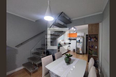 Sala de casa à venda com 2 quartos, 142m² em Vila Vera, São Paulo
